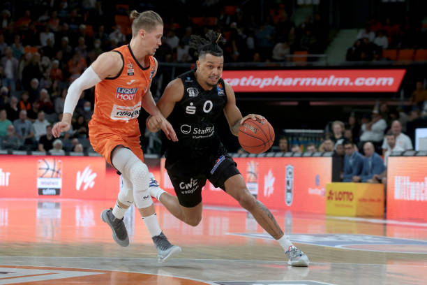 出色表现 出色表现